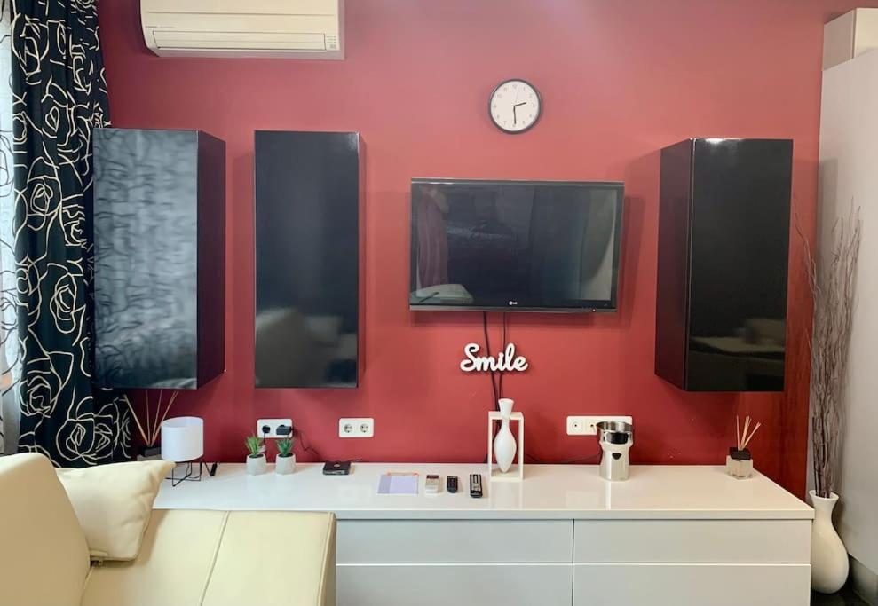 Lovely Sofia Apartment Katerina With Free Parking Esterno foto